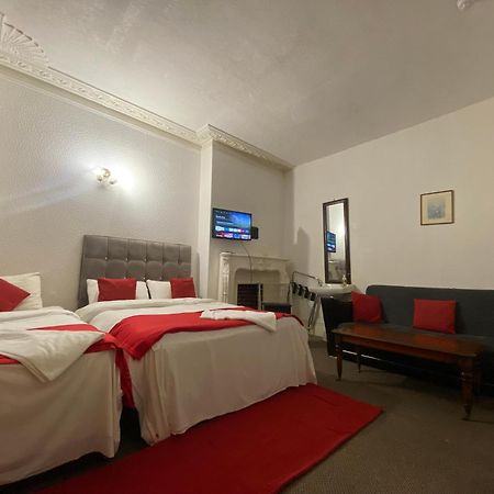 Saji Hotel Ilford Eksteriør billede