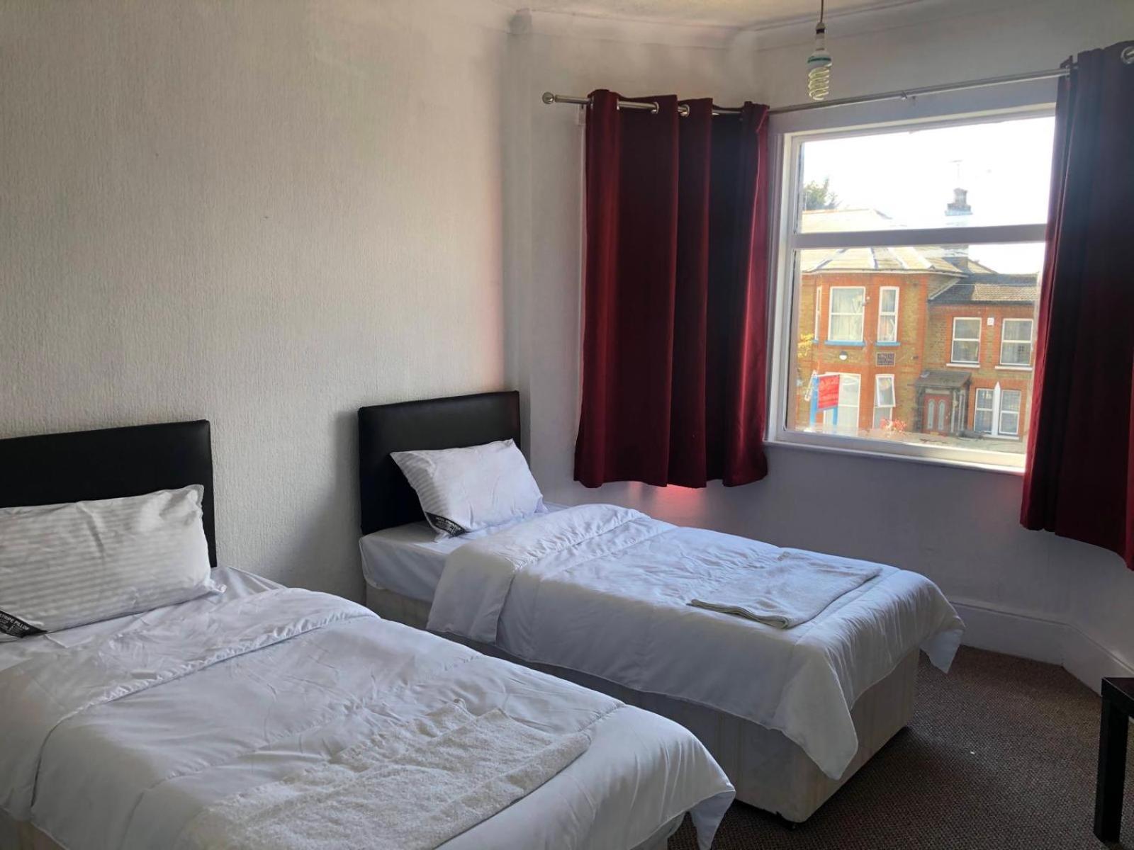 Saji Hotel Ilford Eksteriør billede
